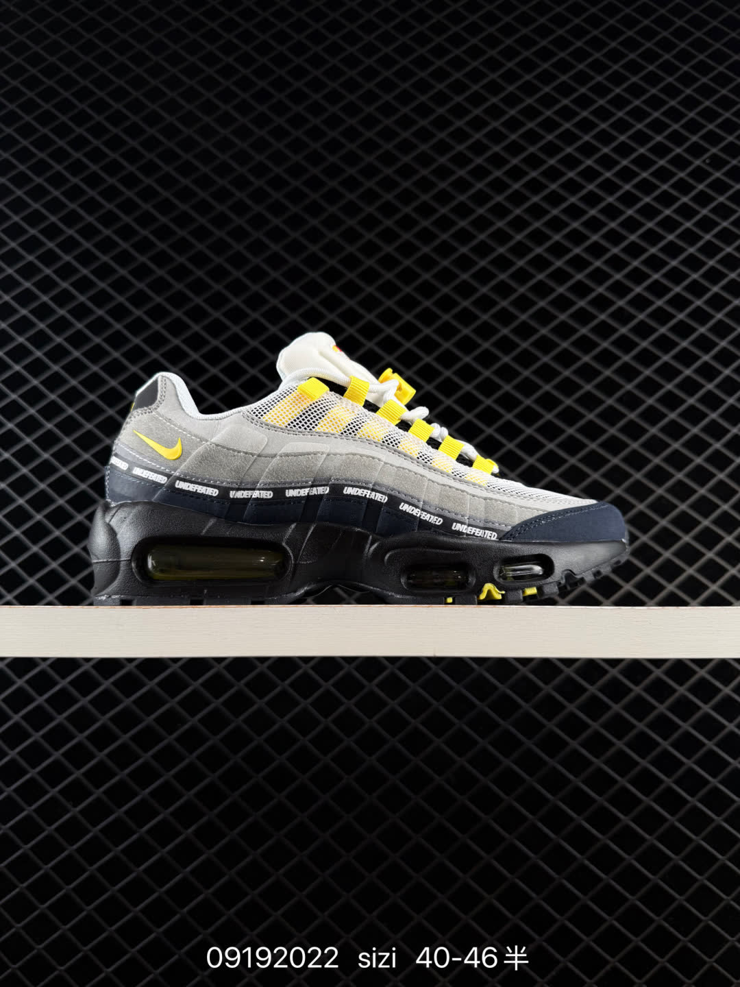 NIKE AIR MAX 95 TT-HF0121-002 NIKE AIR MAX 95 TT-HF0121-002